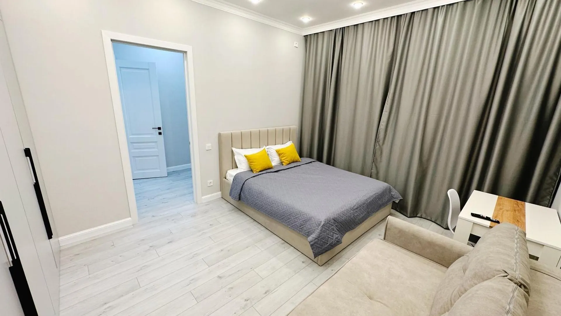 Атмосфера Уюта В Центре Астаны Apartment Nur-Sultan  Kazakhstan